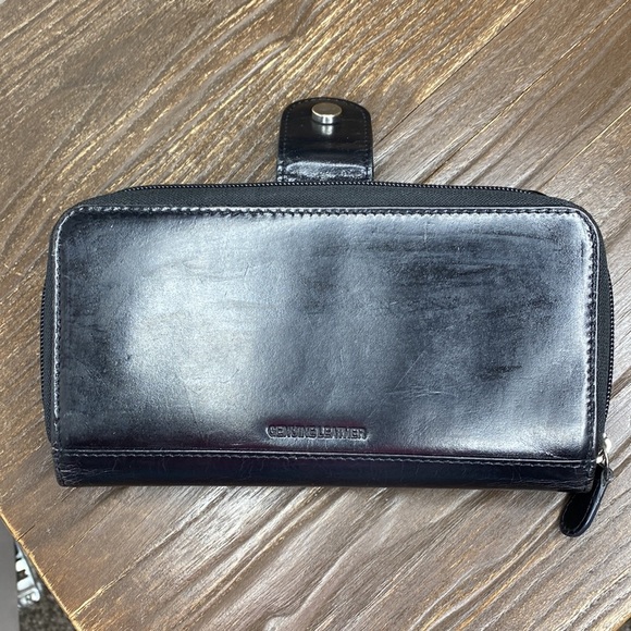 Genuine Leather Wallet - Picture 3 of 9